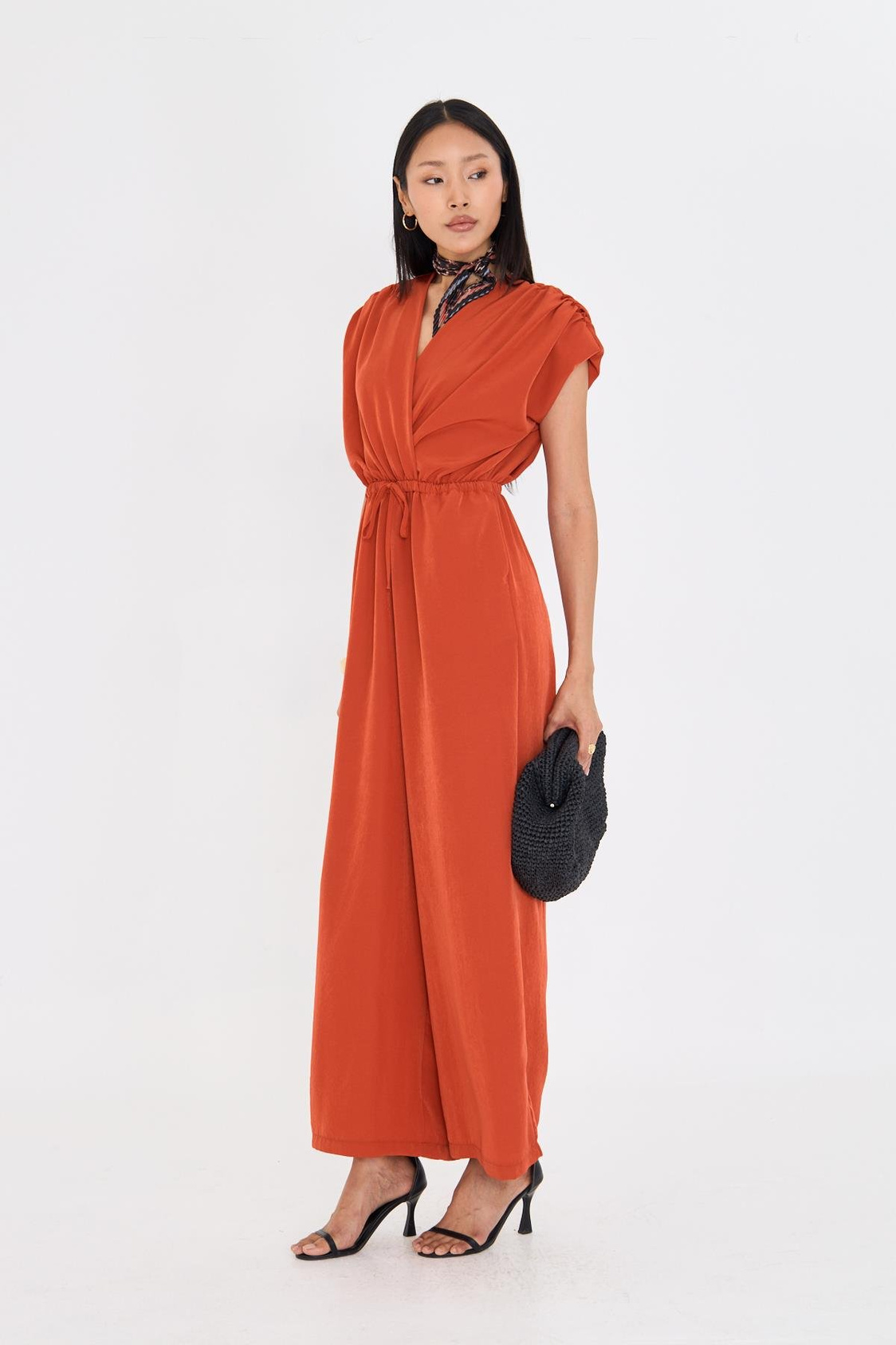 Kruvaze Yaka Sıfır Kol Tulum