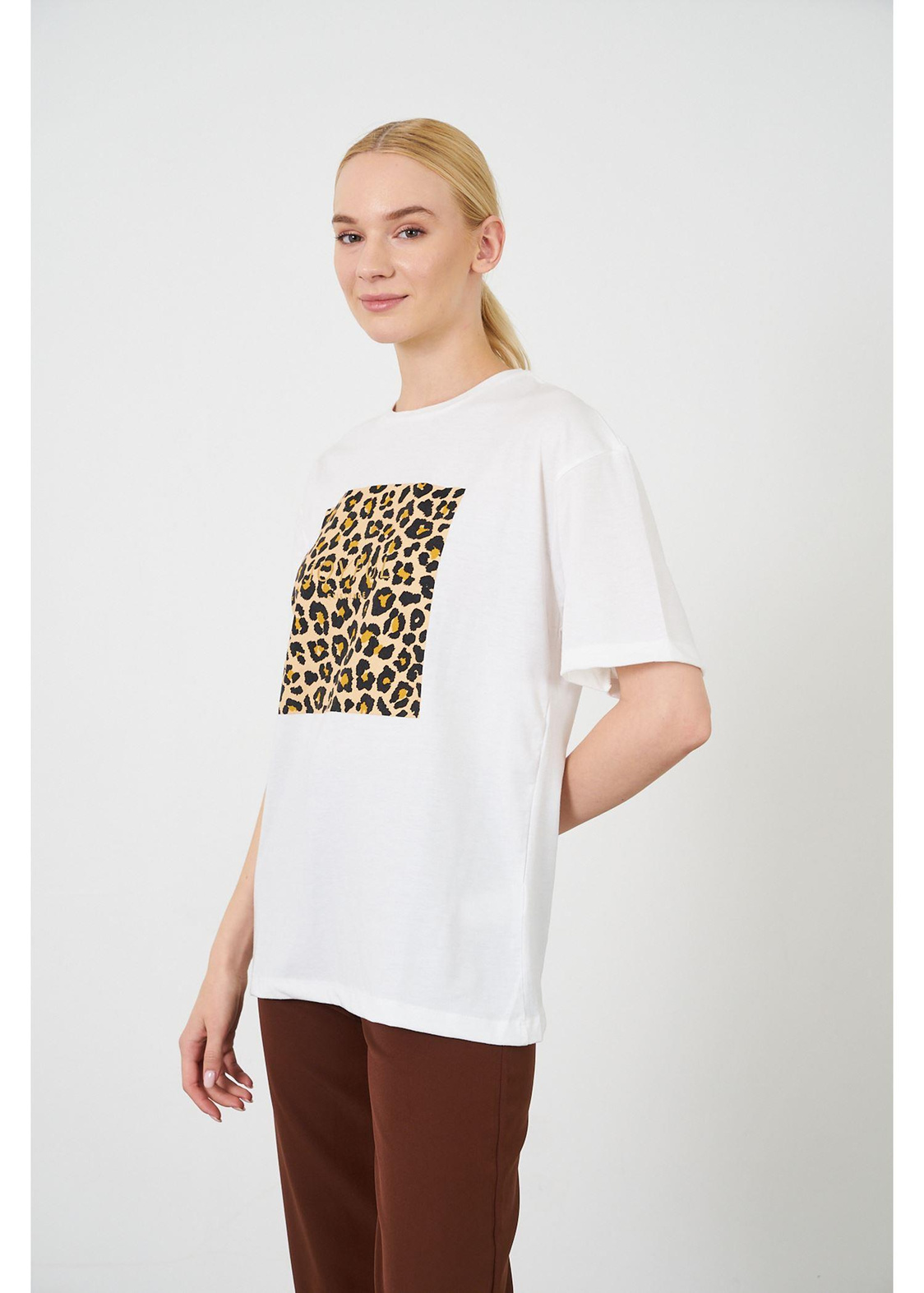 Leopar Desen Baskılı T-shirt-Ekru
