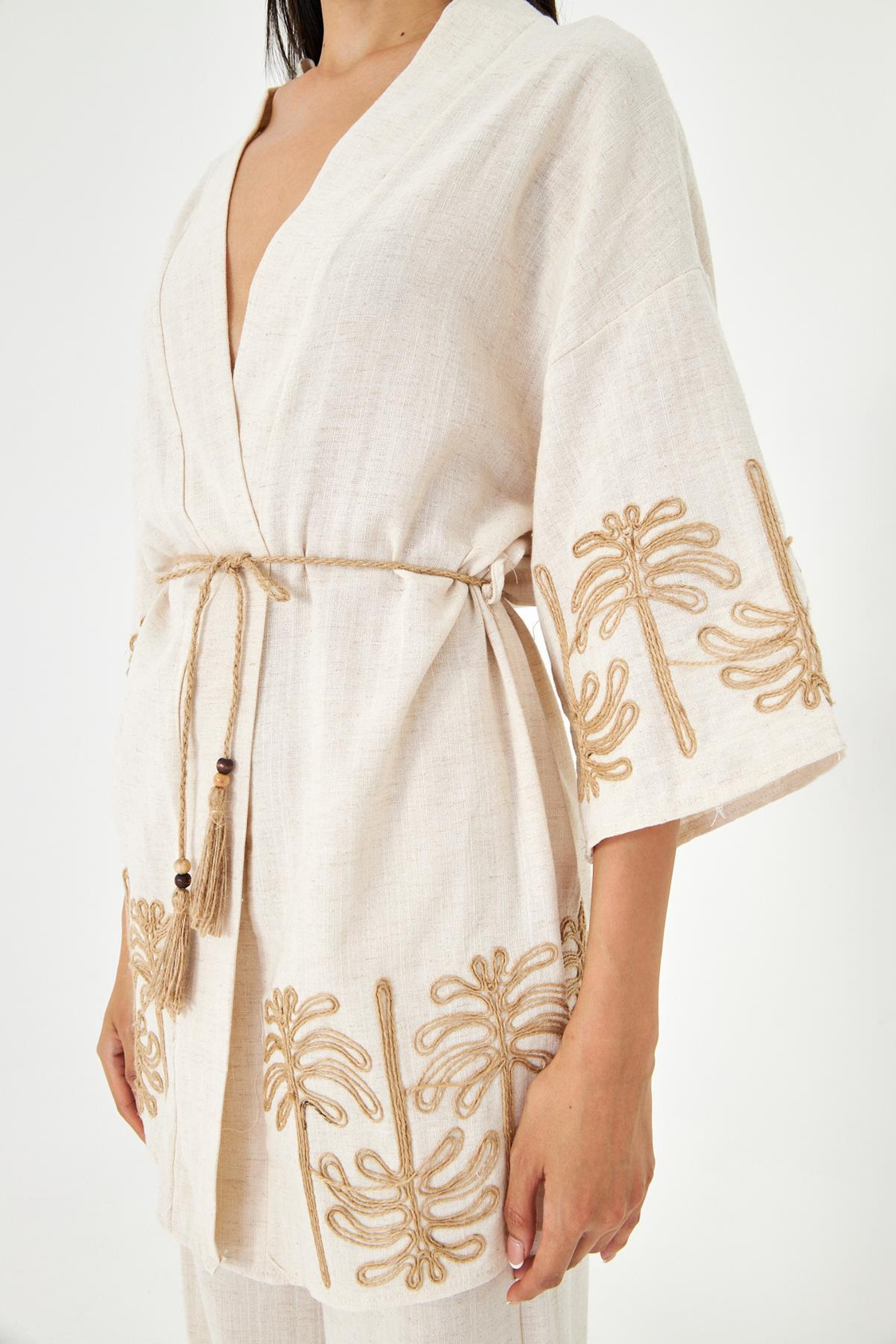 Nakışlı Hasır Kemerli Keten Görünümlü Kimono