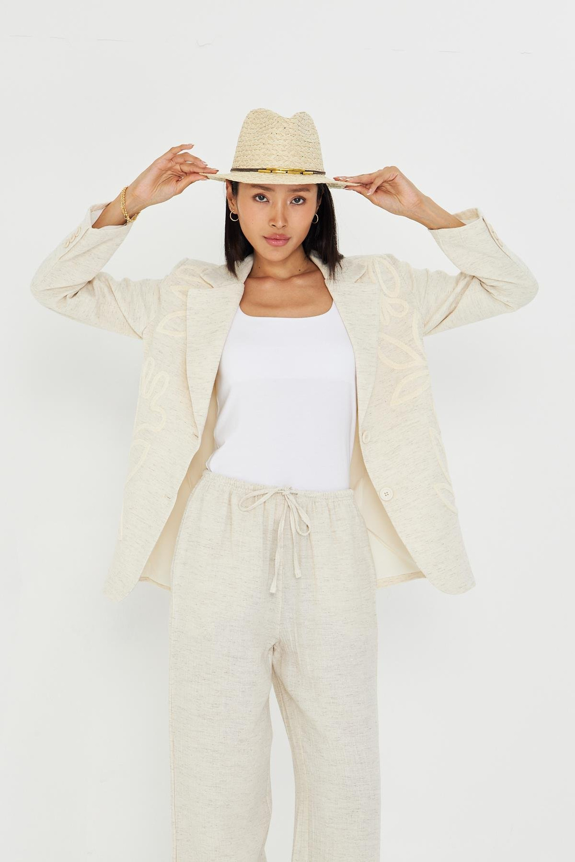 Nakışlı Kruvaze Yaka Keten Görünümlü Ceket 