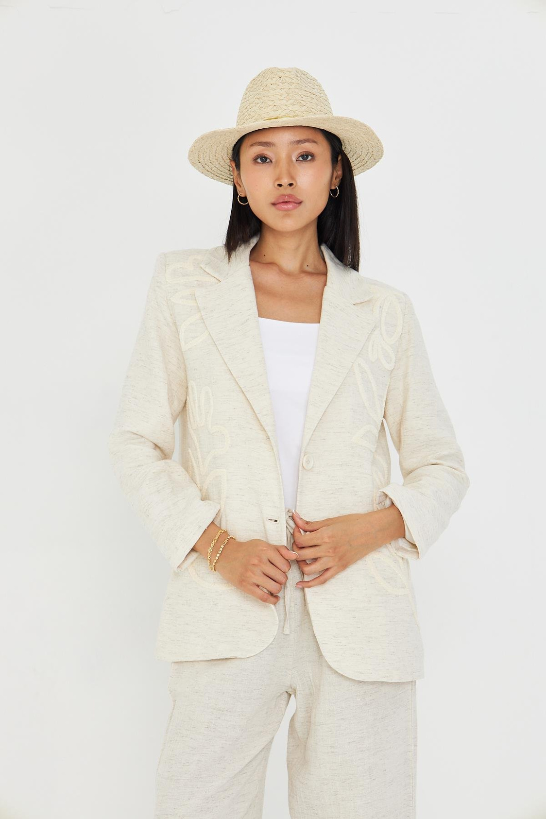 Nakışlı Kruvaze Yaka Keten Görünümlü Ceket 