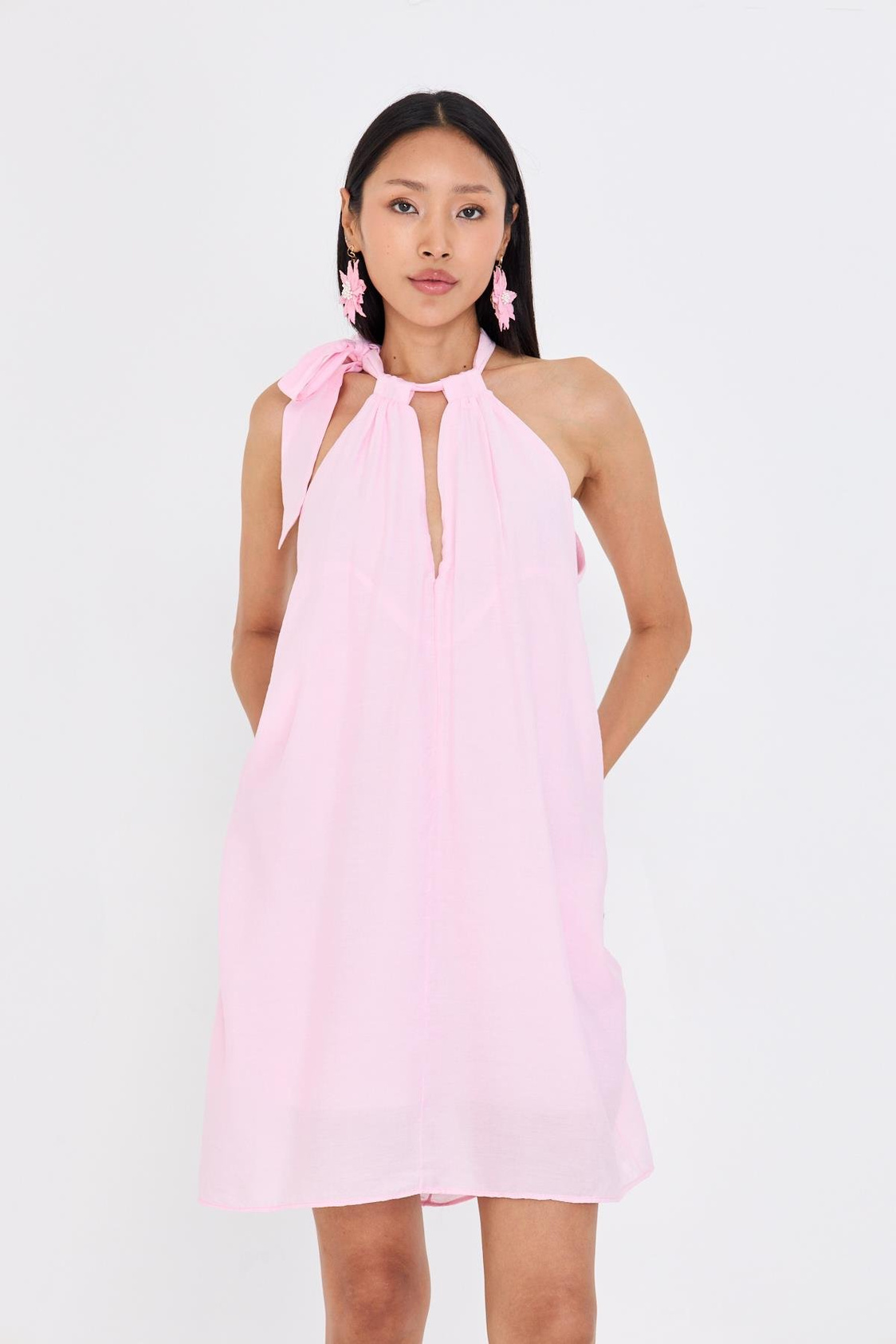 Önü Bağlamalı Sıfır Kol Elbise