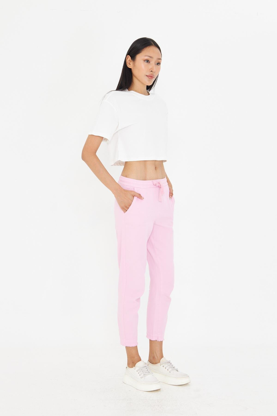 Paçası Püsküllü Pantolon