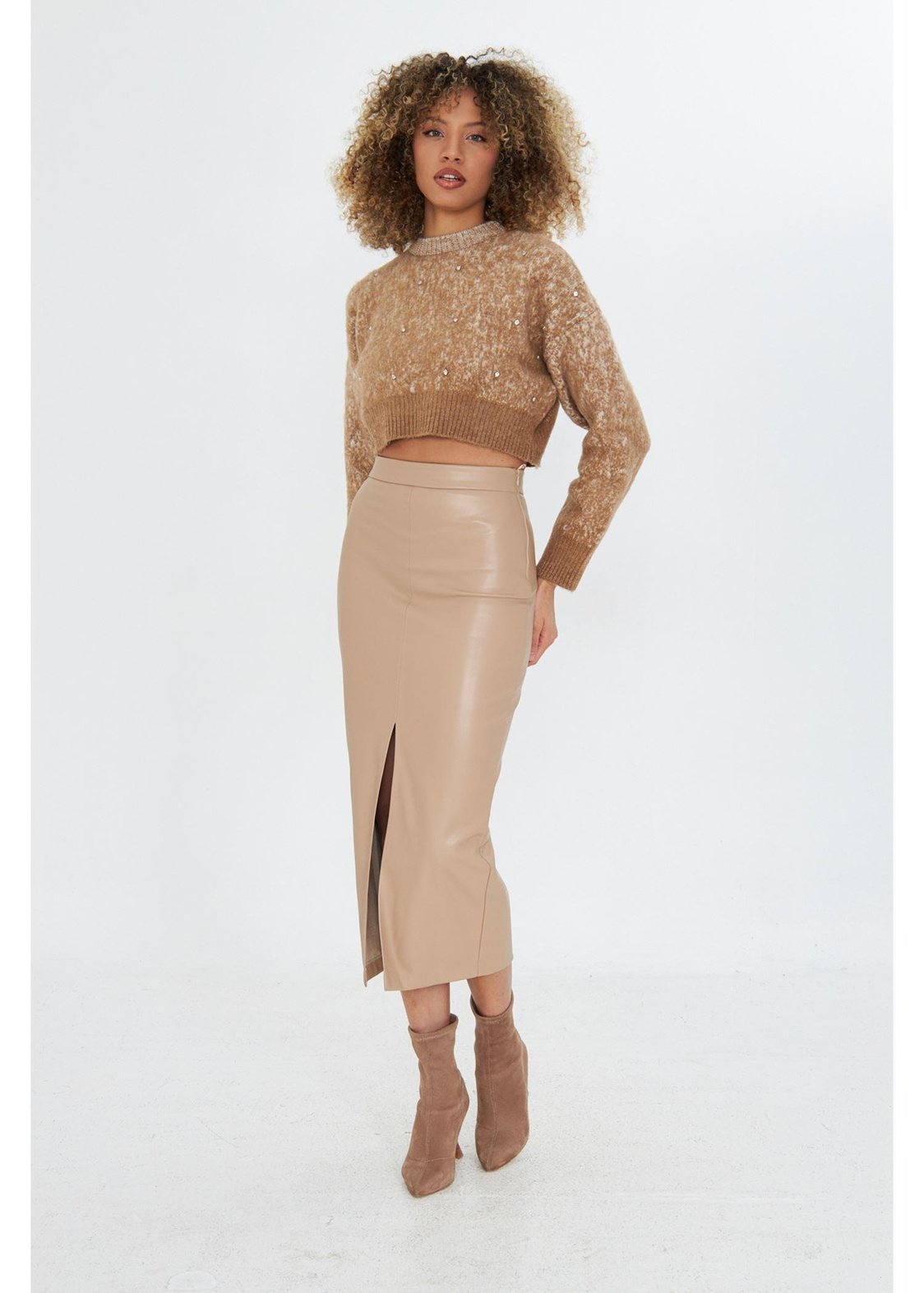 Peluş Dokulu Crop Kazak