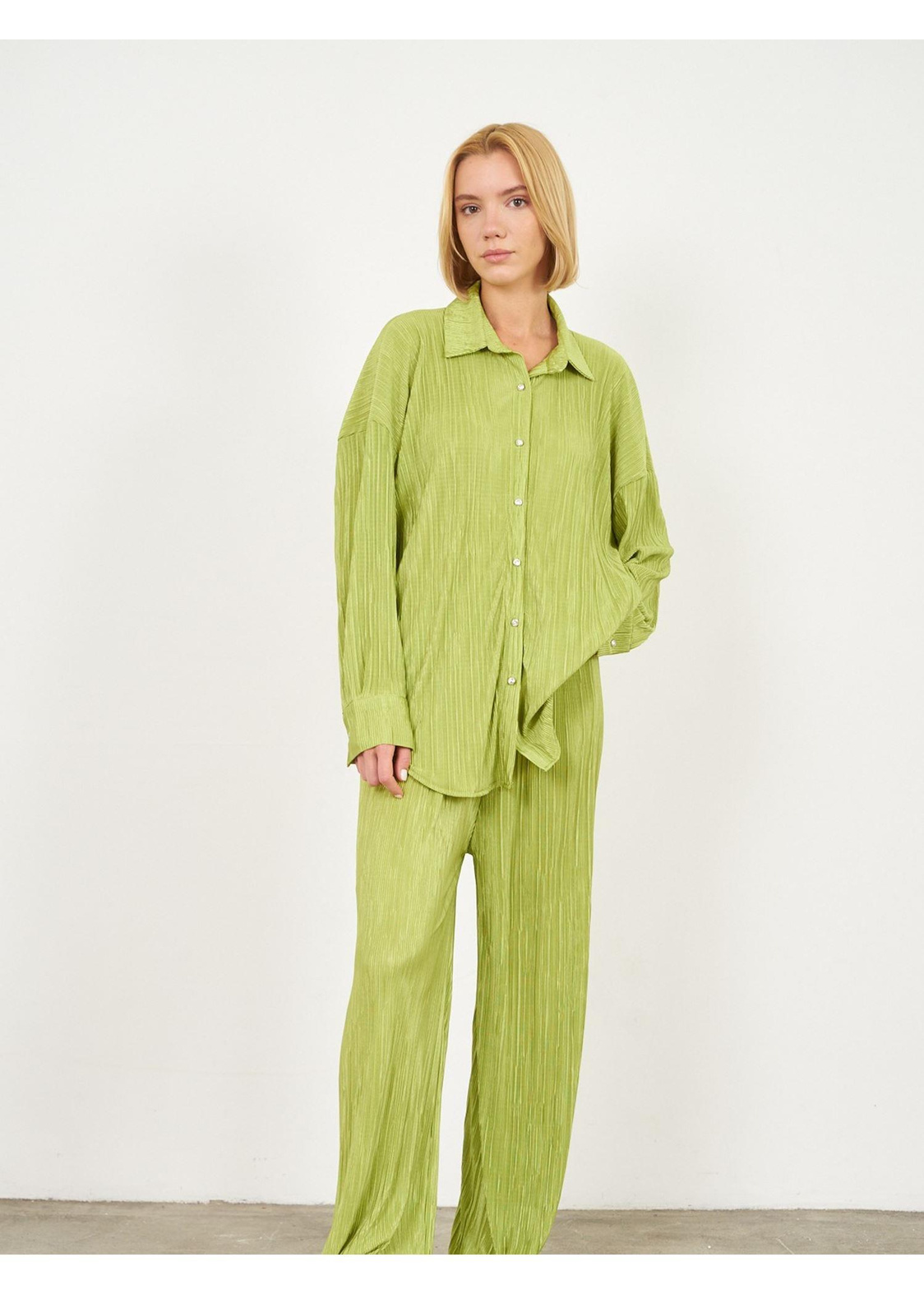 Piliseli Örme Gömlek-Yağ Yeşili