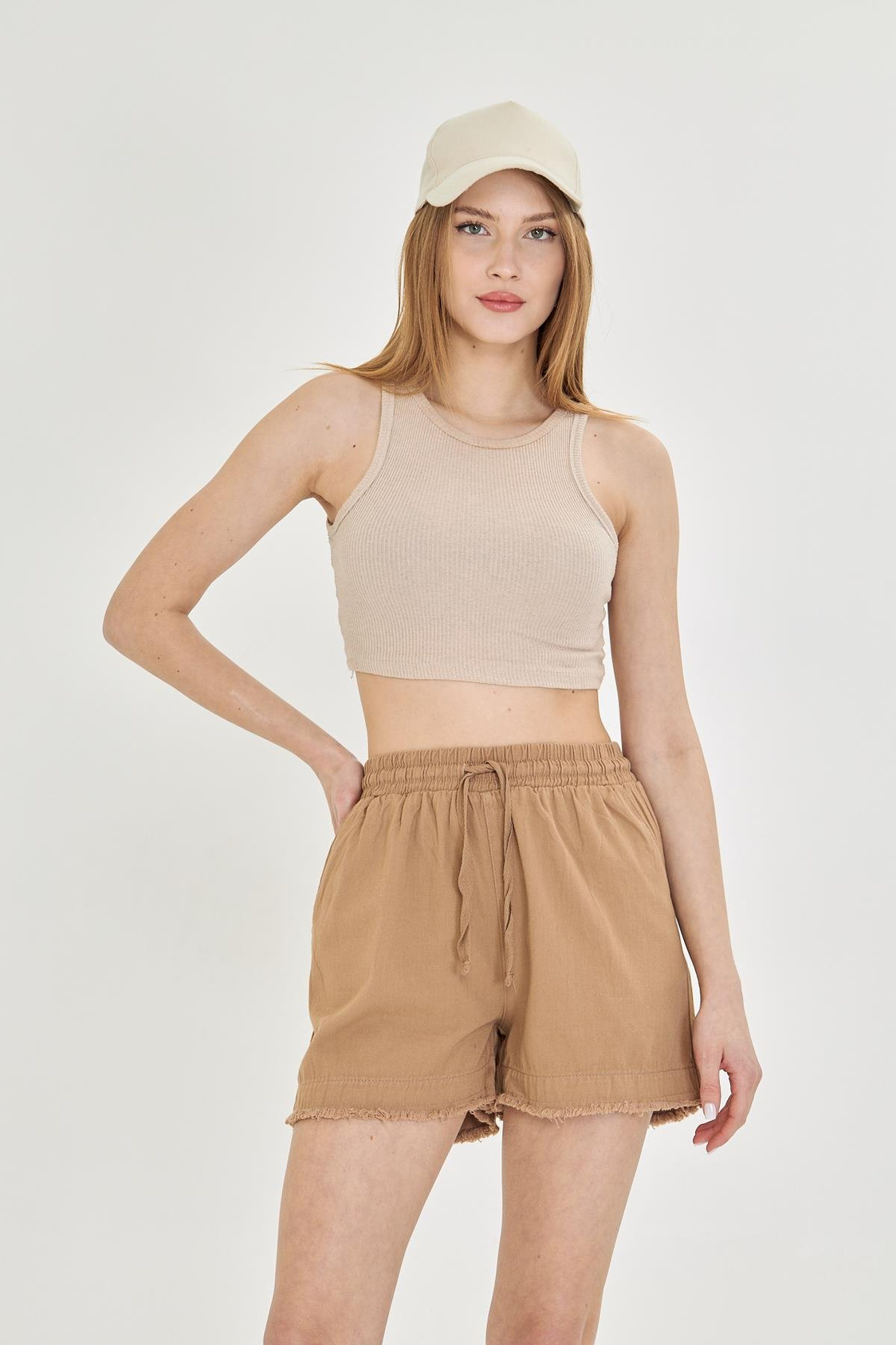 Püsküllü Gabardin Şort