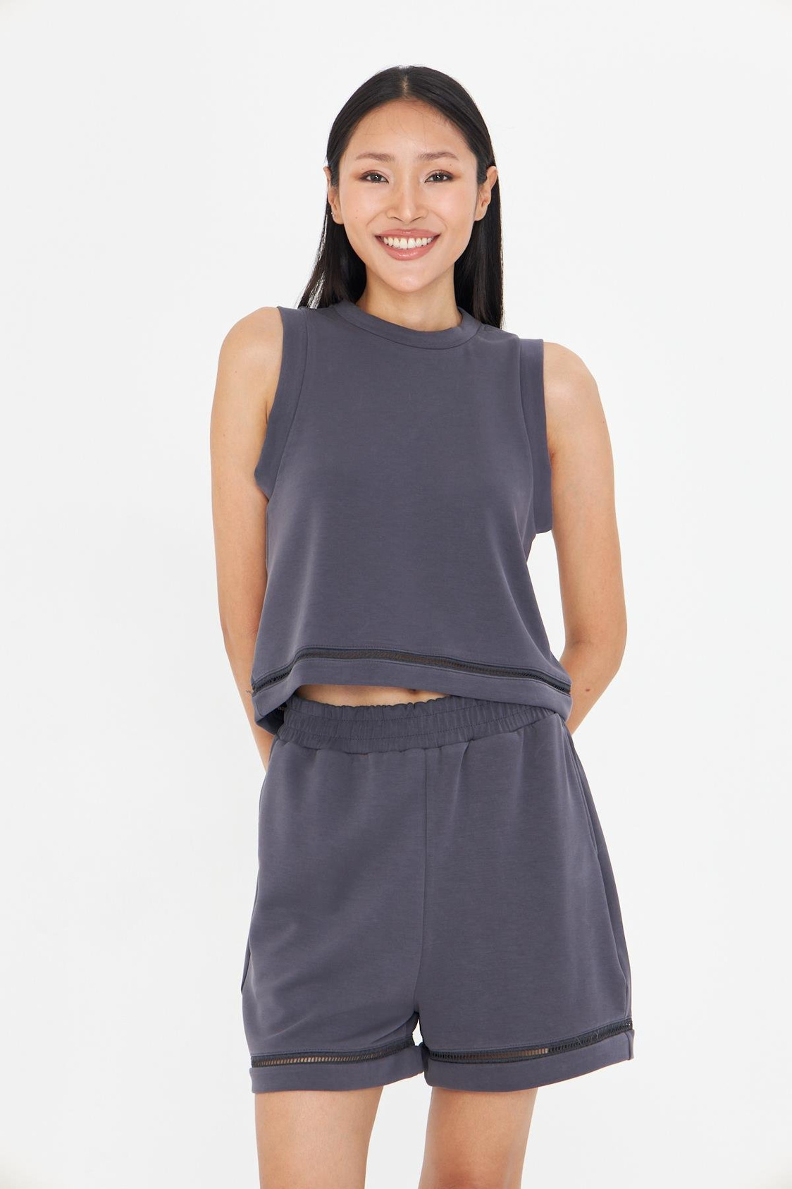 Şerit Detaylı Sıfır Kol Modal T-Shirt