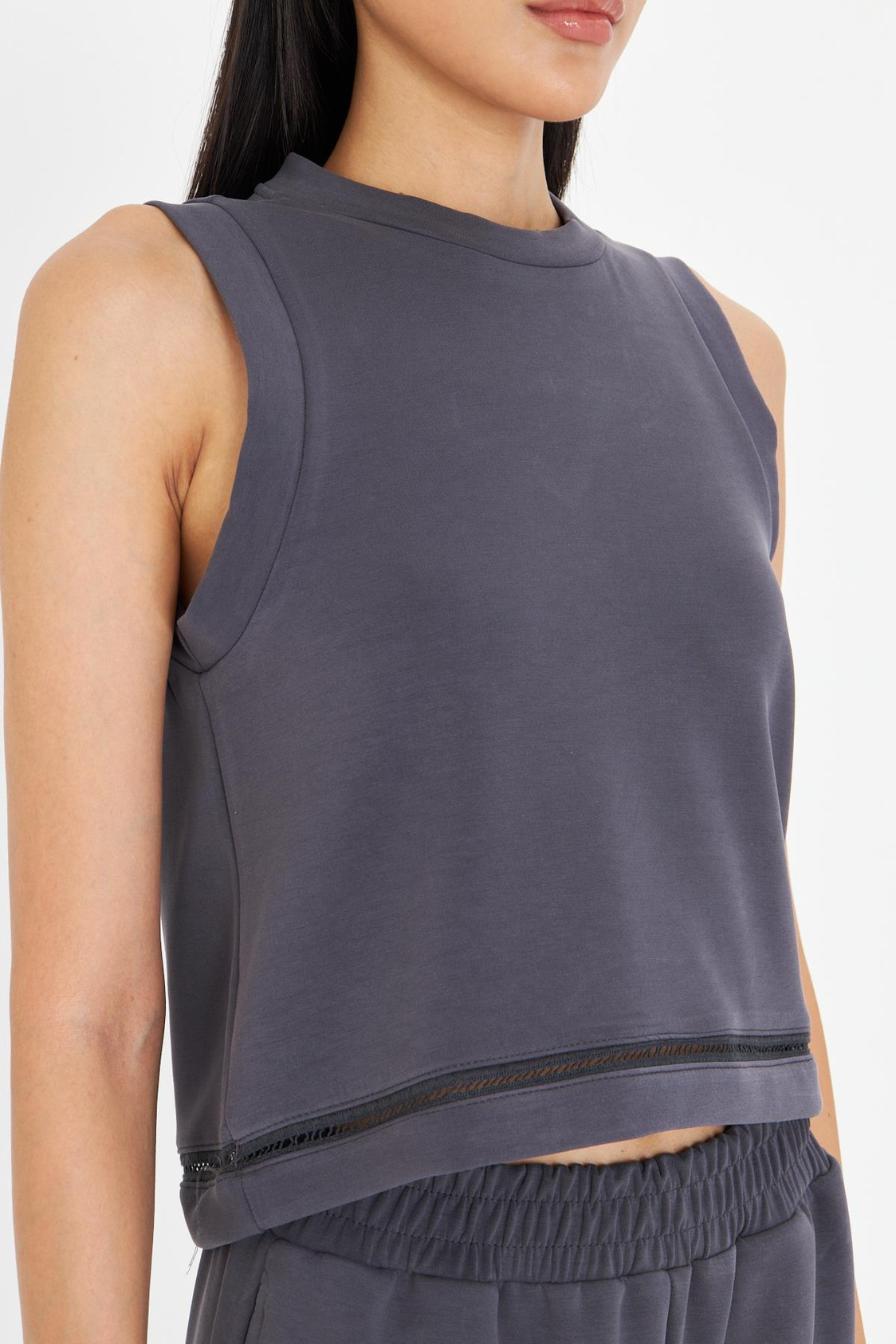 Şerit Detaylı Sıfır Kol Modal T-Shirt