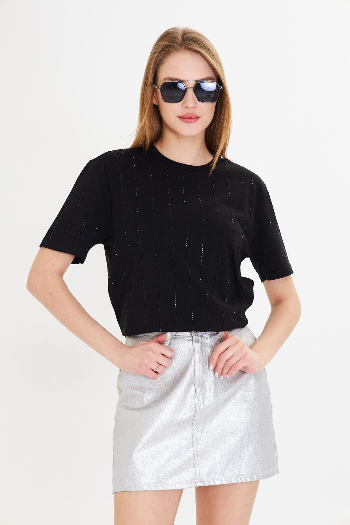 Sıra Taşlı Basic T-shirt