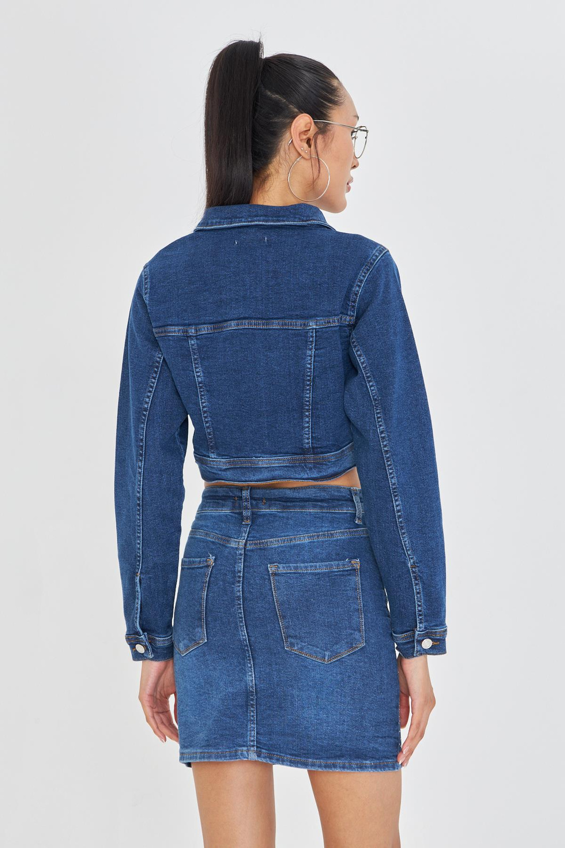 Taş İşlemeli Crop Denim Ceket