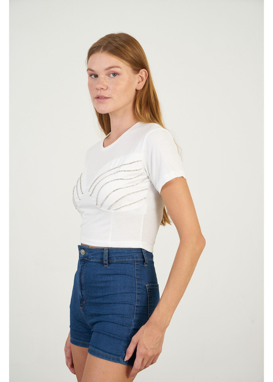 Taşlı Crop T-shirt-Ekru