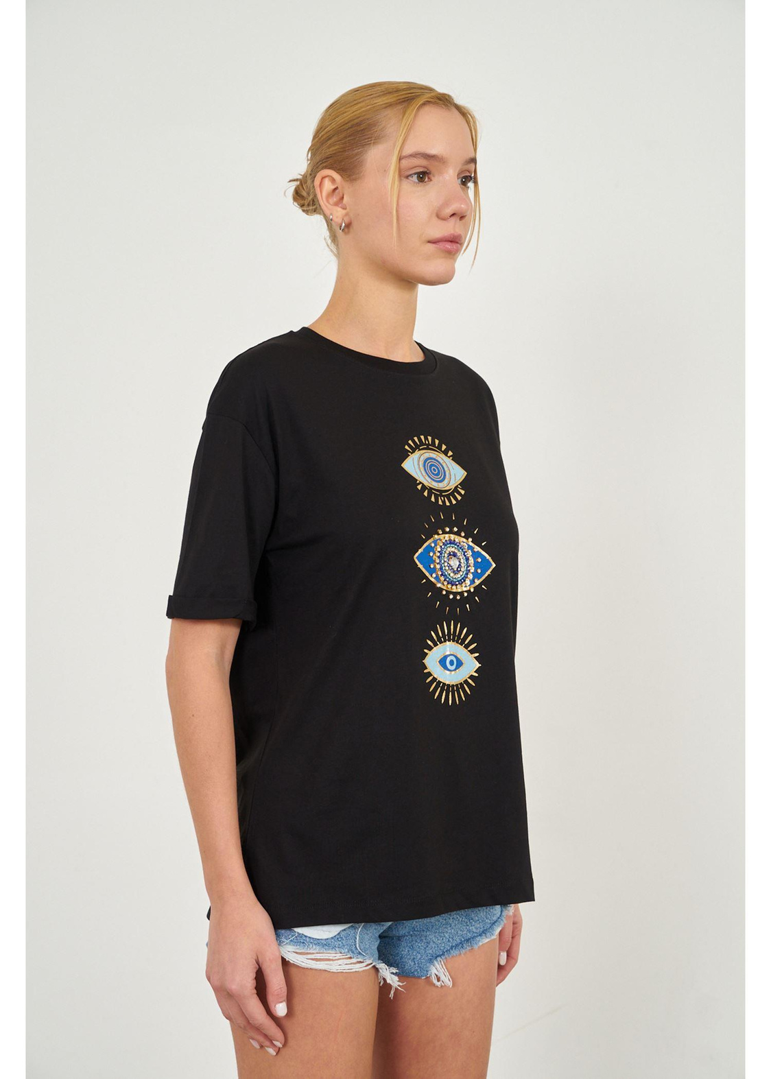 Taşlı Göz Baskılı T-shirt-Siyah