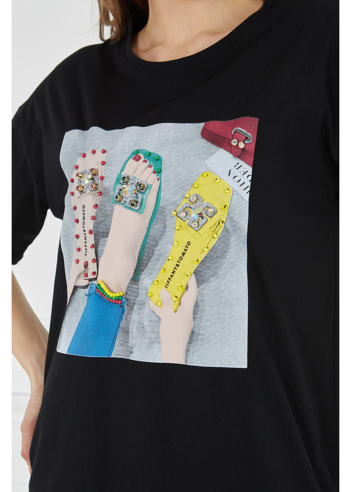 Terlik Baskılı Kadın Tshirt-Siyah
