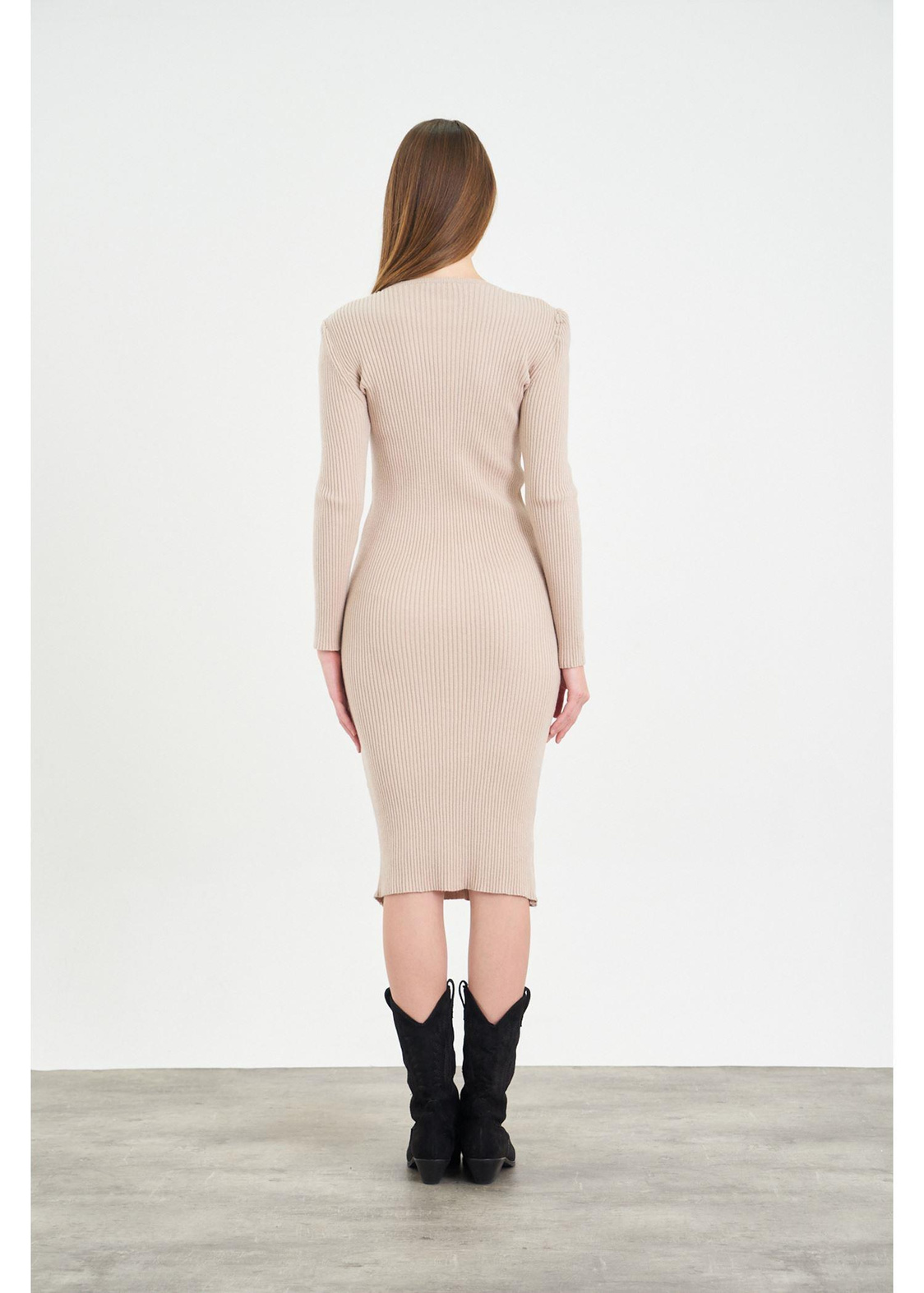 V Yaka Triko Elbise-Bej