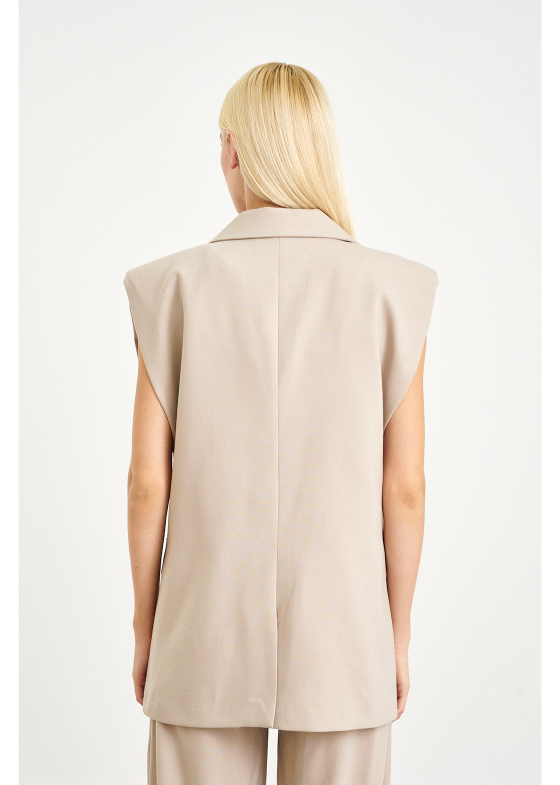 Vatkalı Cep Kapaklı Uzun Yelek-Vizon