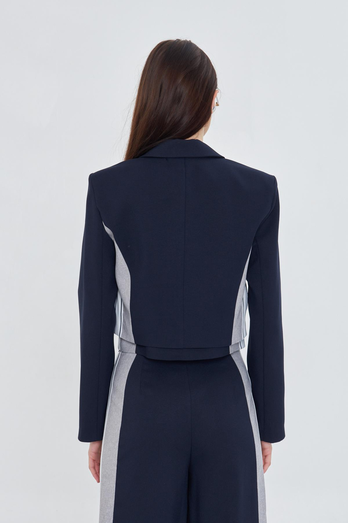 Yanları Şeritli Garnili Kısa Ceket 