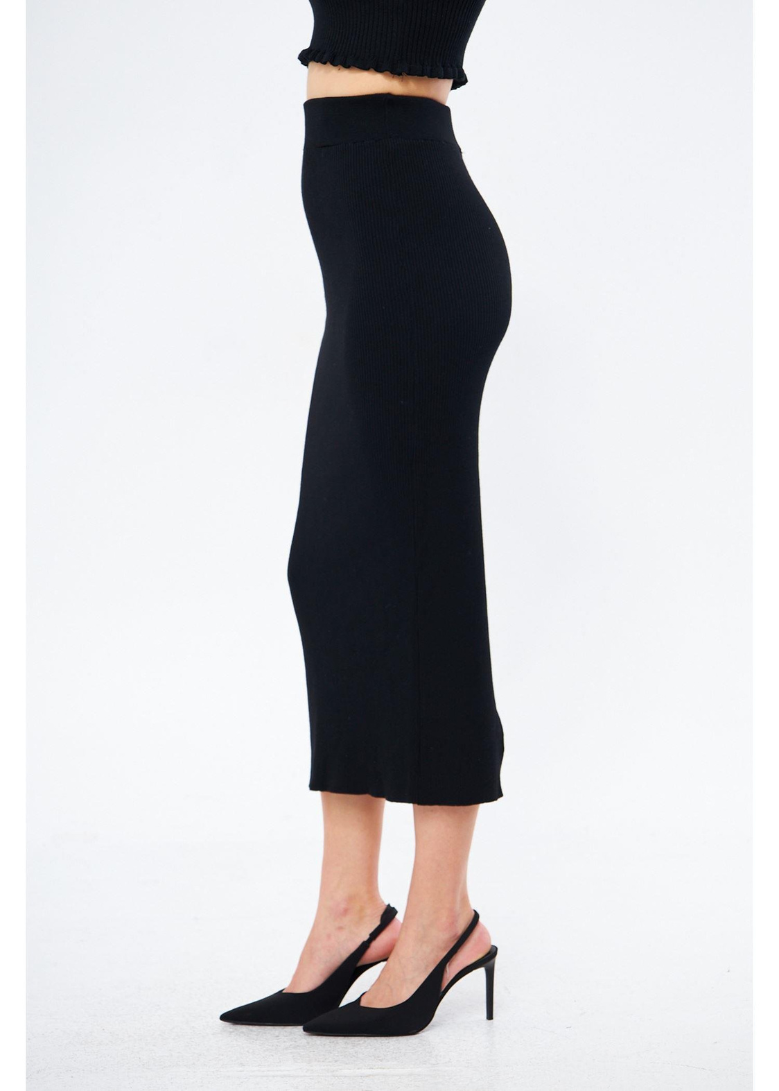 Yırtmaçlı Uzun Örgü Etek