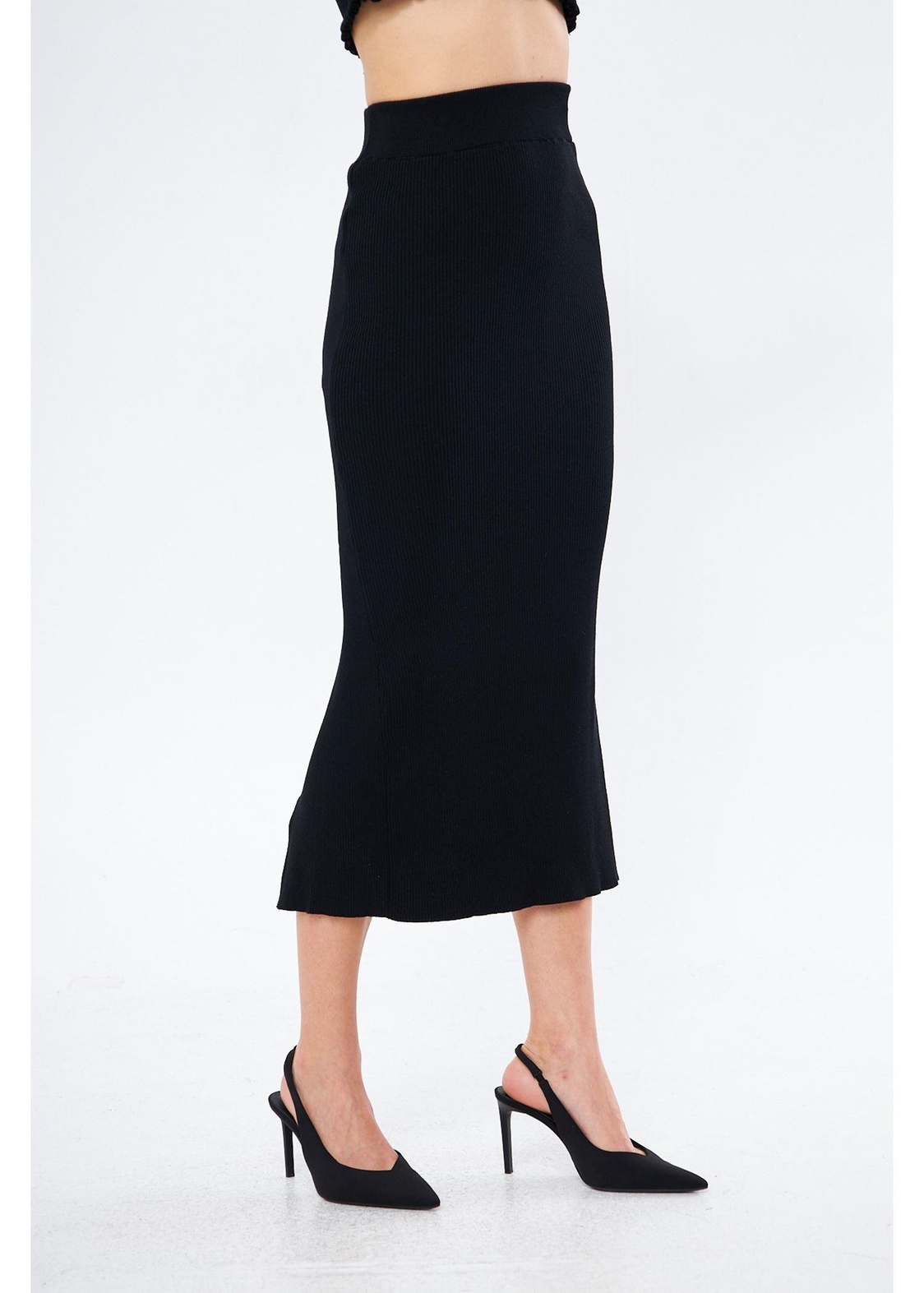 Yırtmaçlı Uzun Örgü Etek