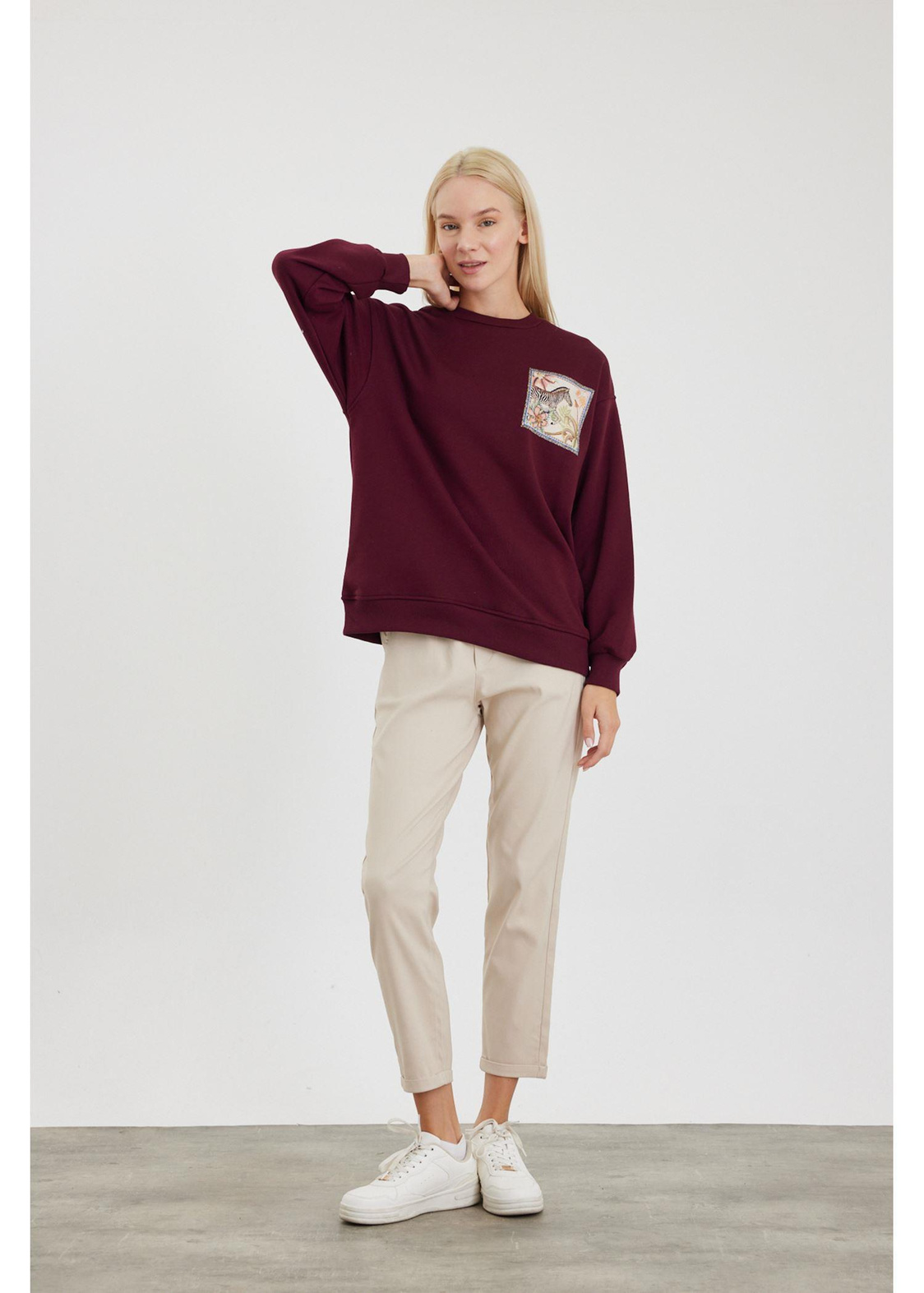 Zebra Baskılı Sweatshirt-Bordo