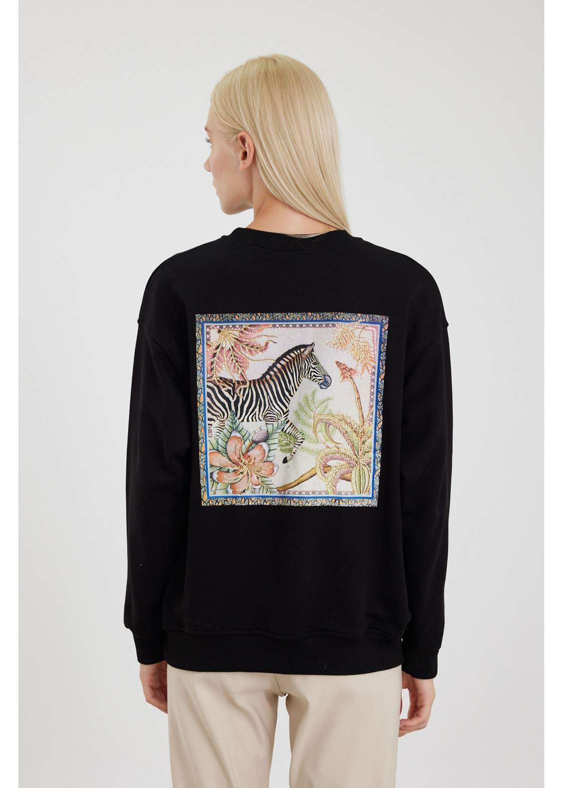 Zebra Baskılı Sweatshirt-Siyah