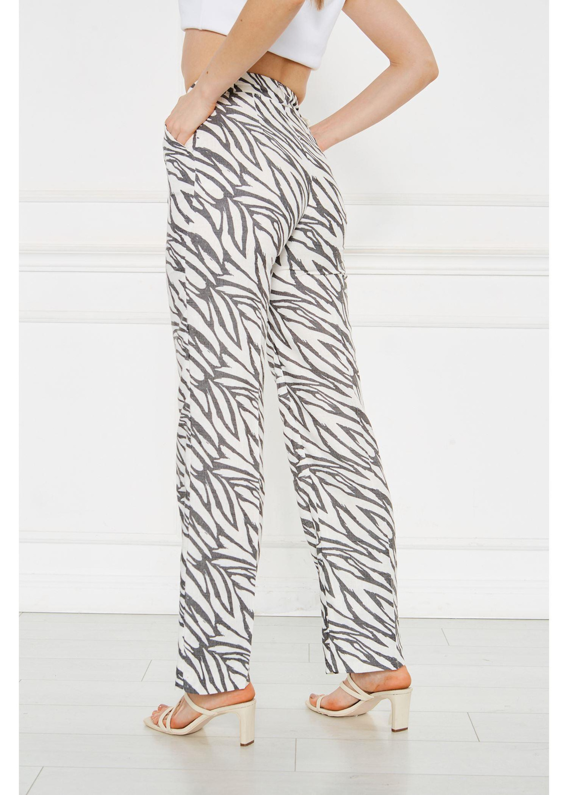 Zebra Desenli Keten Pantolon-Siyah