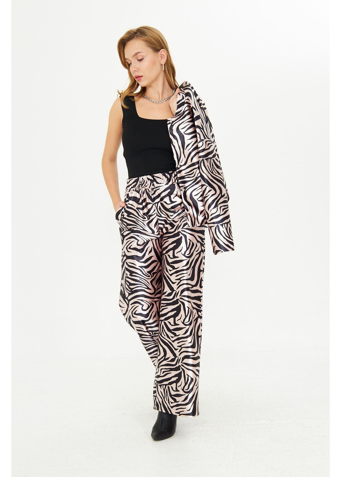 Zebra Desenli Saten Pantolon