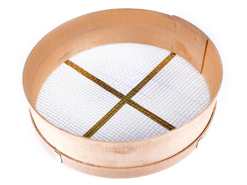 Ahşap Elek Kalbur Çerçeveli - Metal Izgaralı 40cm Ø No:6 | ID4371