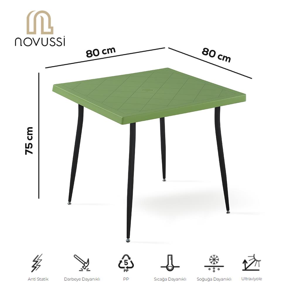 Alezy Carmen Masa Takımı 80x80 Masa + 4 Bermuda Siyah Ayaklı Koltuk Yeşil | ID6379