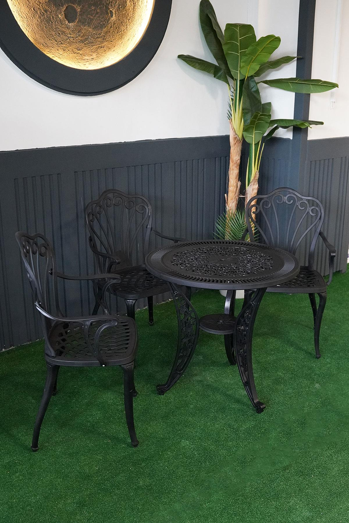 Alezy İstanbul Masa Takımı Ø75 cm Yuvarlak Masa 3 Adet İstanbul Koltuk Ferforje Görünümlü Set