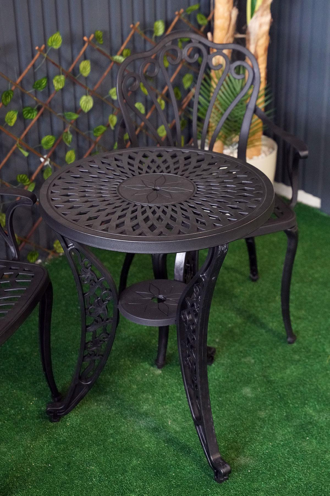 Alezy İstanbul Masa Takımı Ø75 cm Yuvarlak Masa 2 Adet İstanbul Koltuk Ferforje Görünümlü Set