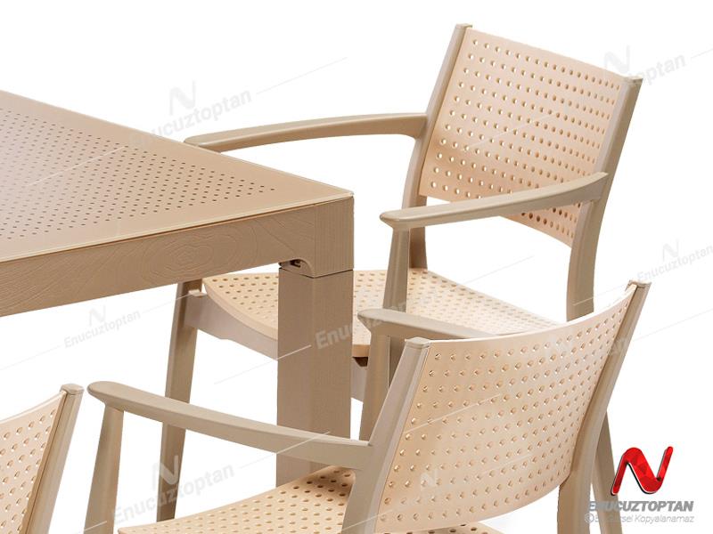 Novussi NST-010 Seginus Bahçe Masa Takımı Camlı Masa + 4 Koltuk | ID4646