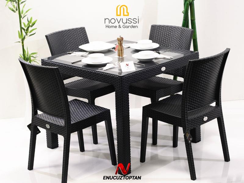 Novussi Rattan Camlı Kare Masa + 4 Adet Nice Sandalye | ID1248
