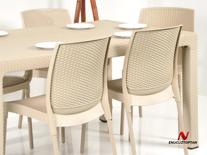 Novussi Rattan Camsız 90x150 Masa + 6 Adet Sunny Sandalye | ID1476