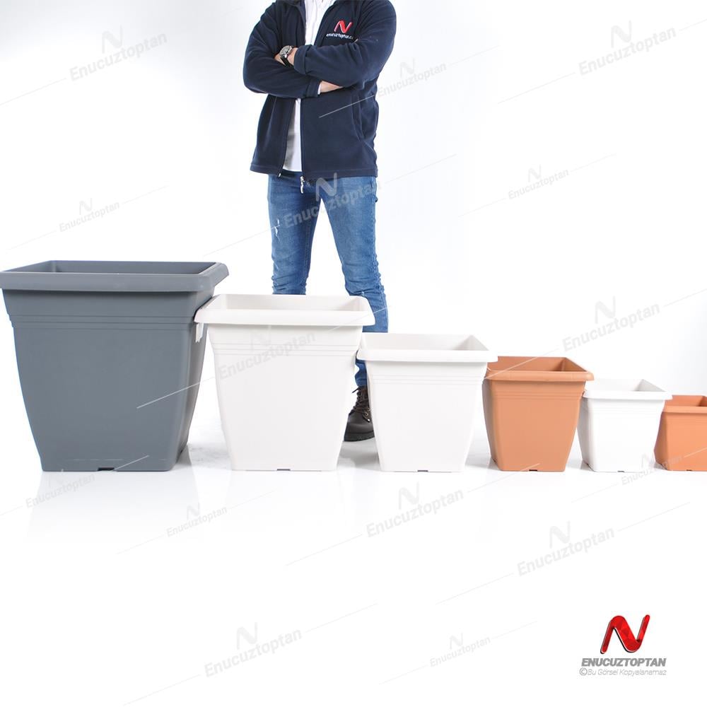 Serinova VK02 Villa Kare Saksı No:2 - 9 Litre | ID1384