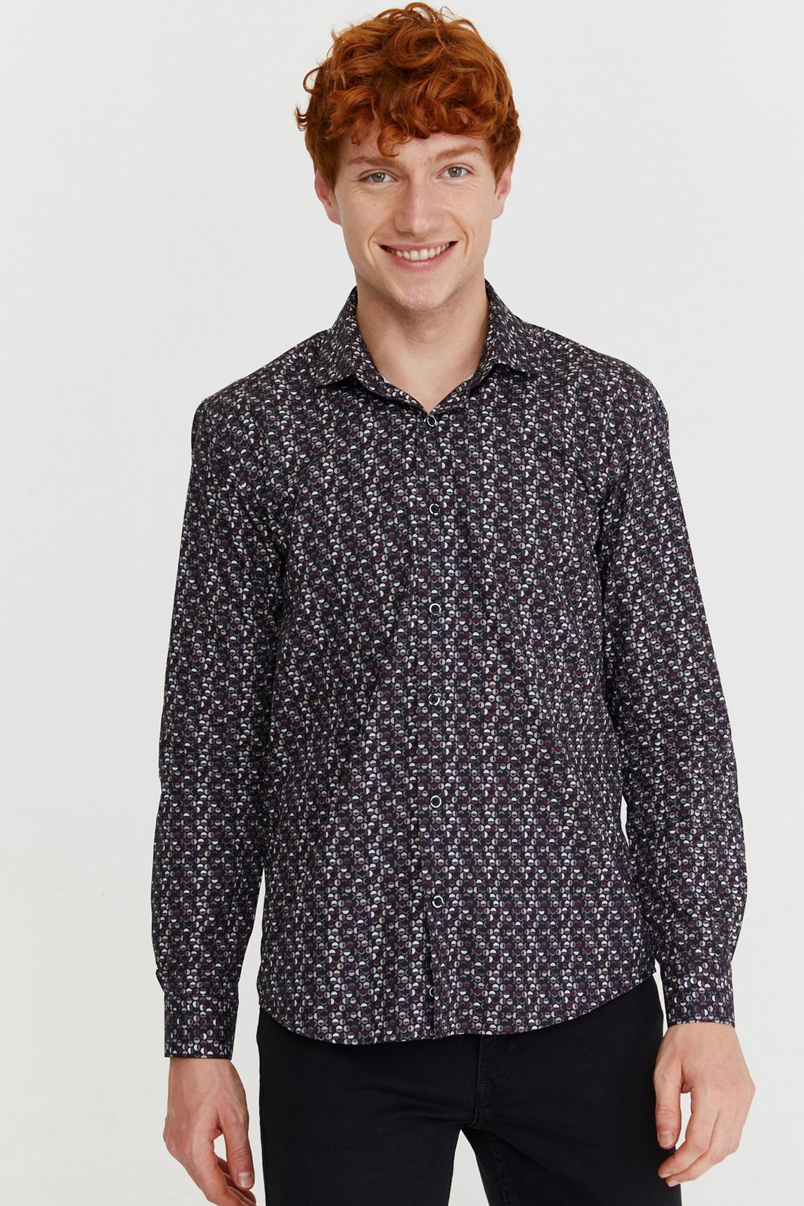  Morven Erkek Siyah Pamuklu Slim Fit Dar Kesim Jakarlı Desenli İtalyan Yaka Uzun Kollu Gömlek