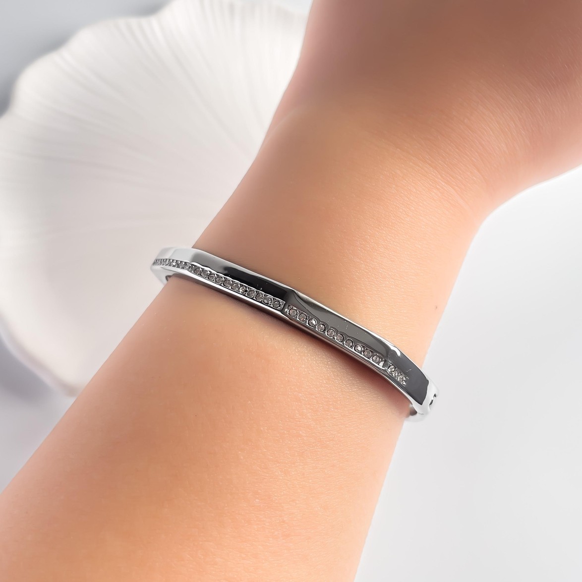 Silvalux Zirkon Taşlı Silver Çelik Kelepçe