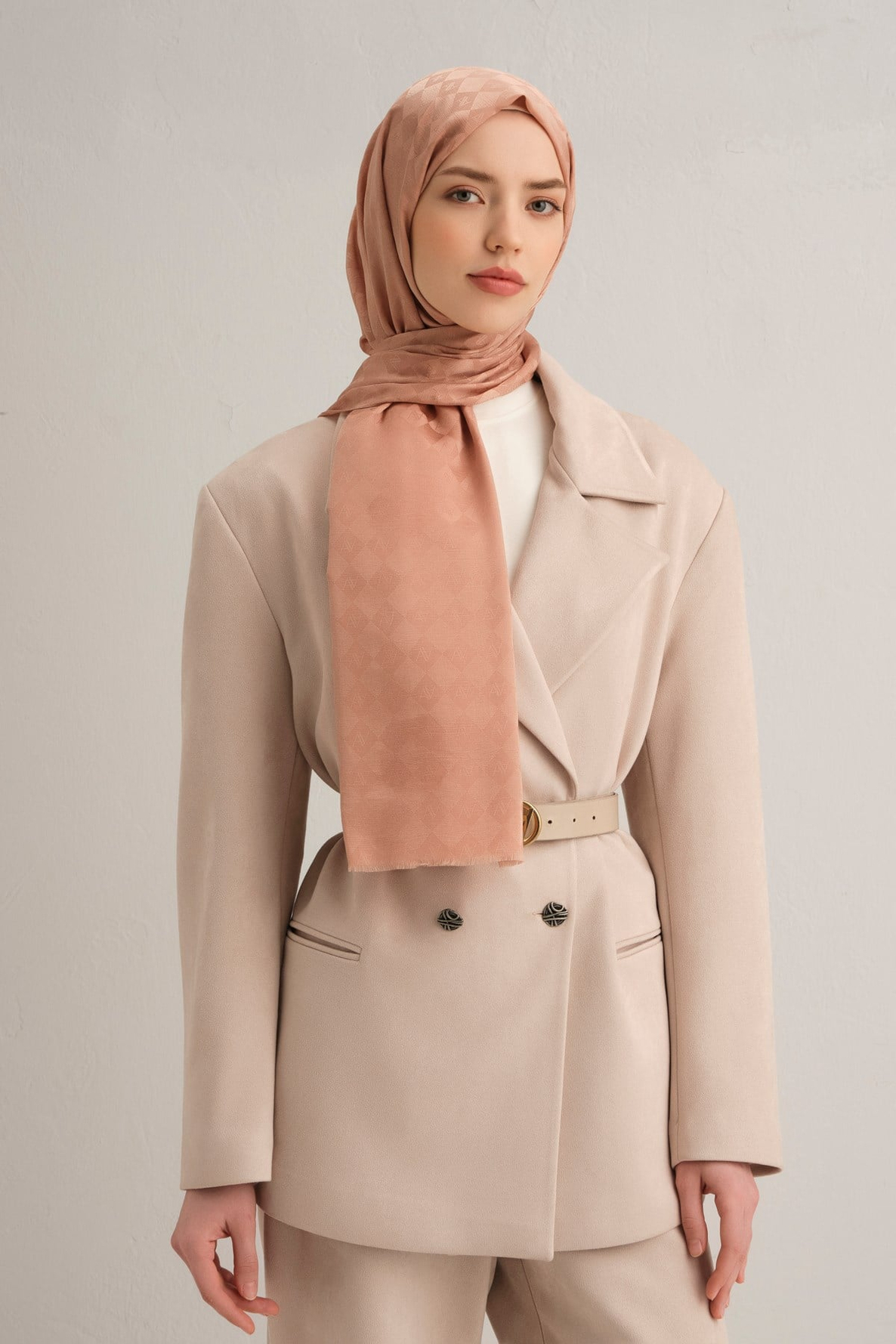 Armine Elegance İpek Pamuk Kare Monogram Şal 10694
