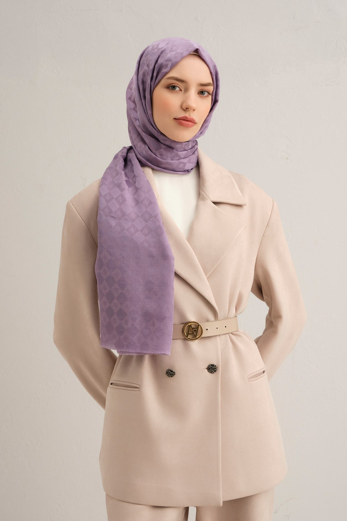 Armine Elegance İpek Pamuk Kare Monogram Şal 10071
