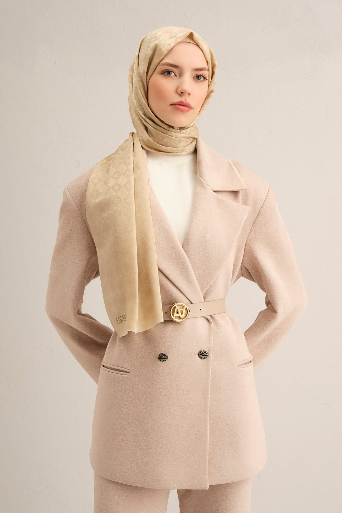 Armine Elegance İpek Pamuk Kare Monogram Şal 10064