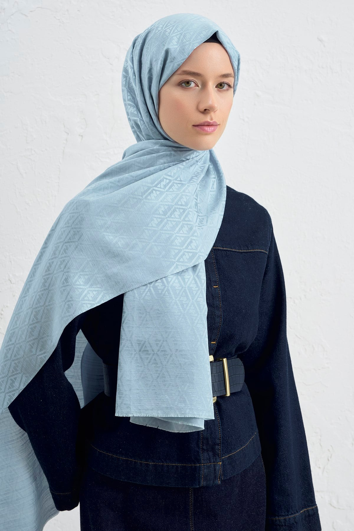 Armine Elegance İpek Pamuk Monogram Şal 55
