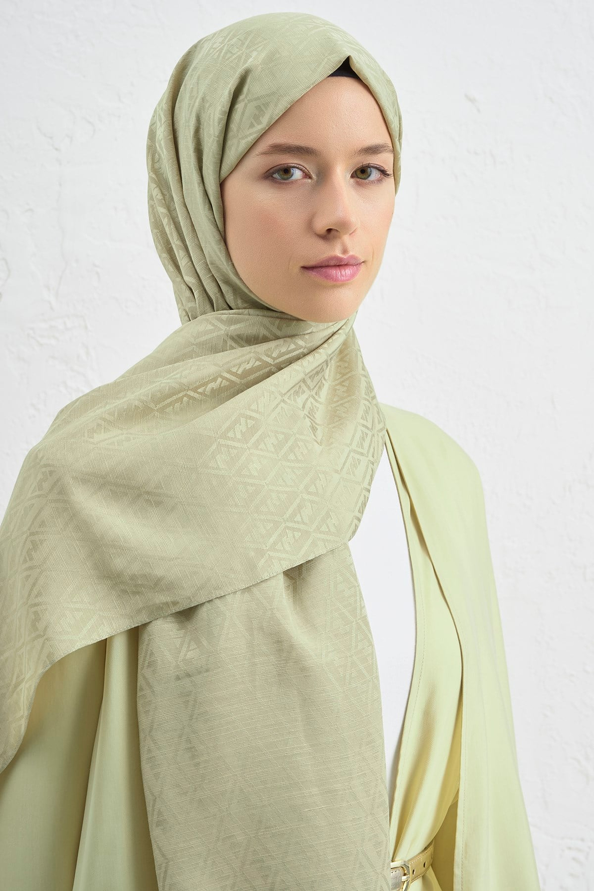 Armine Elegance İpek Pamuk Monogram Şal 54