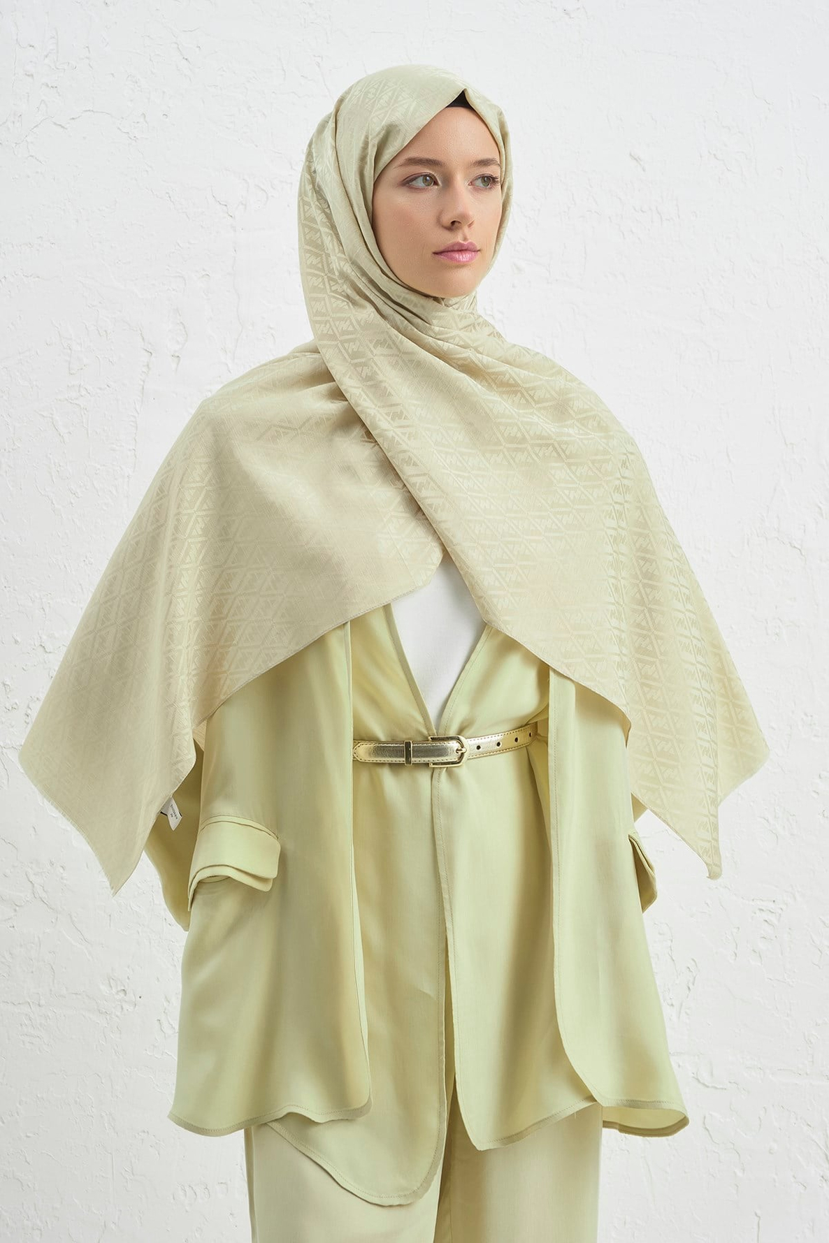 Armine Elegance İpek Pamuk Monogram Şal 62