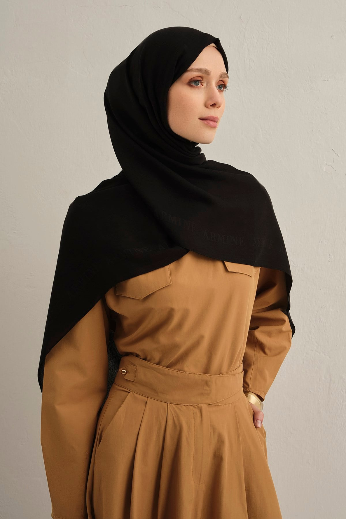 Armine Logo Bordürlü Pamuk İpek Şal 01