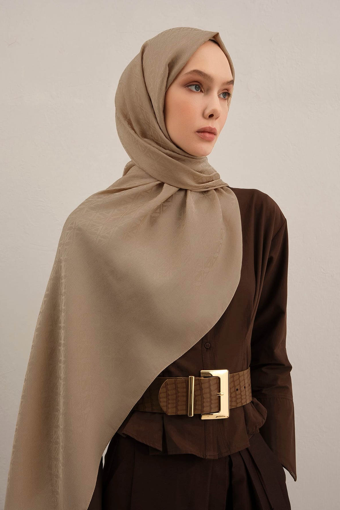 Armine Lyocell Naia Üçgen Monogram Şal 5 04