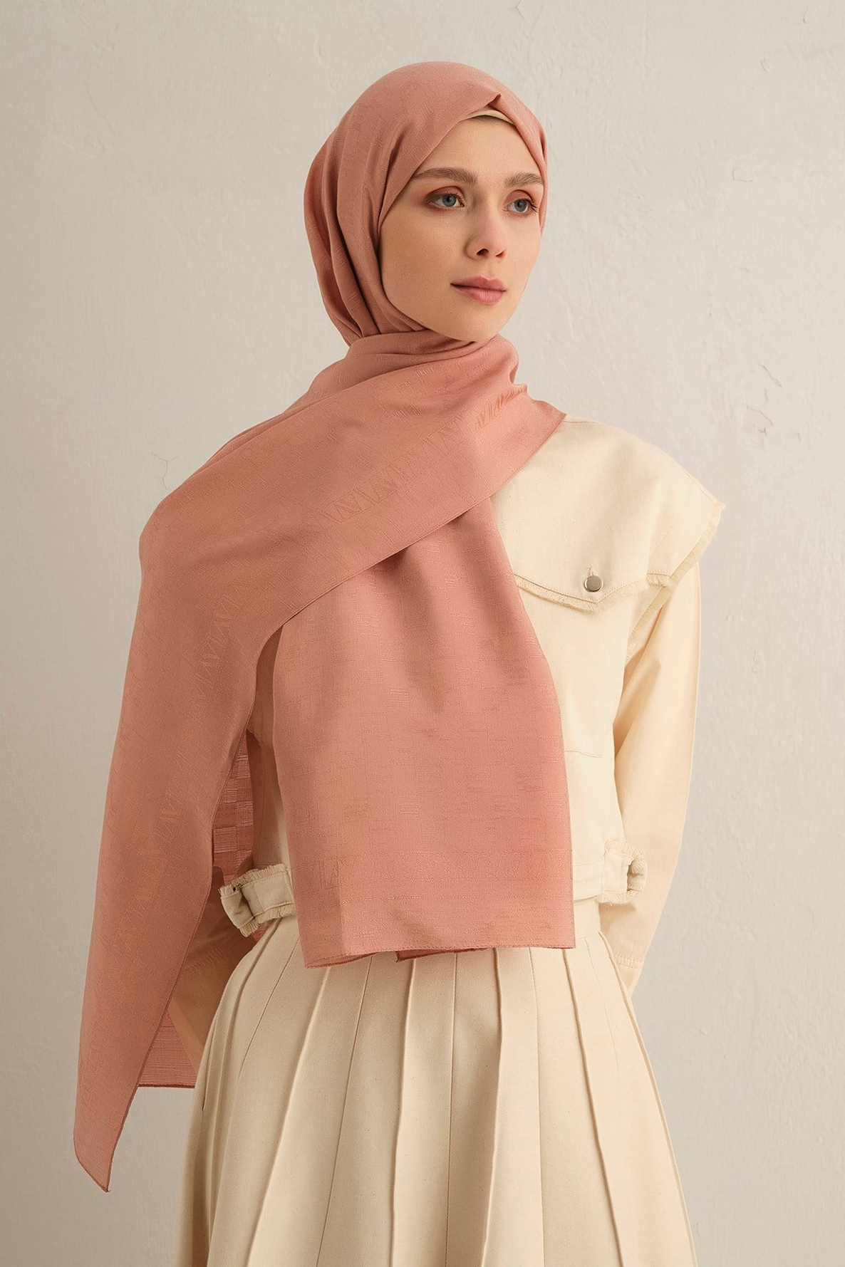 Armine Pamora Dama Çerçeve Şal 2 37