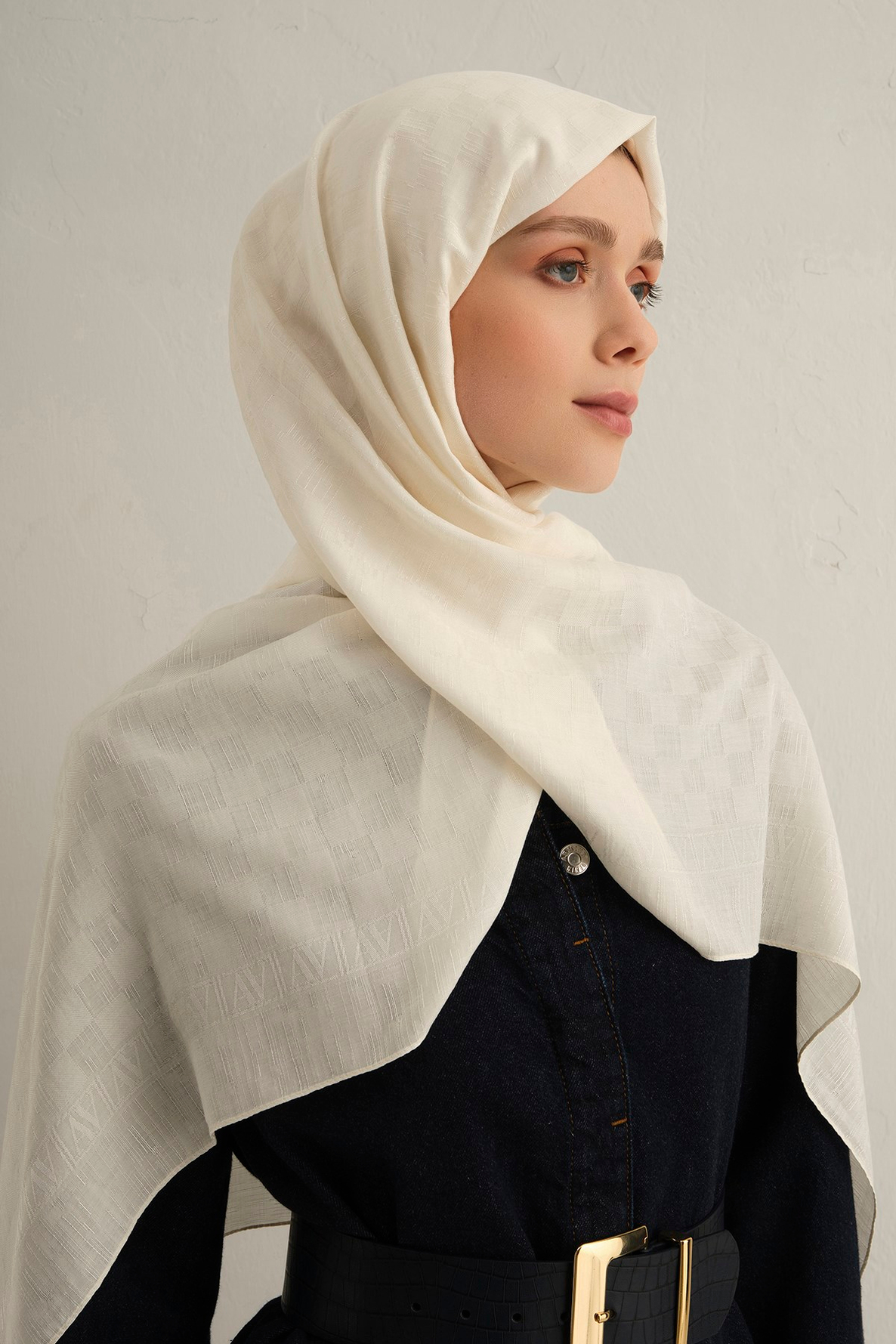 Armine Pamora Dama Çerçeve Şal 2 58