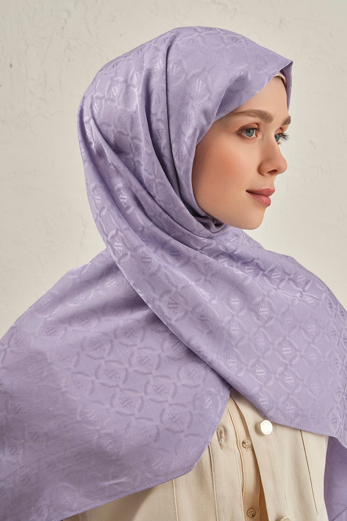 Armine Pamuk  Floş Monogram Zincir Şal 1 44