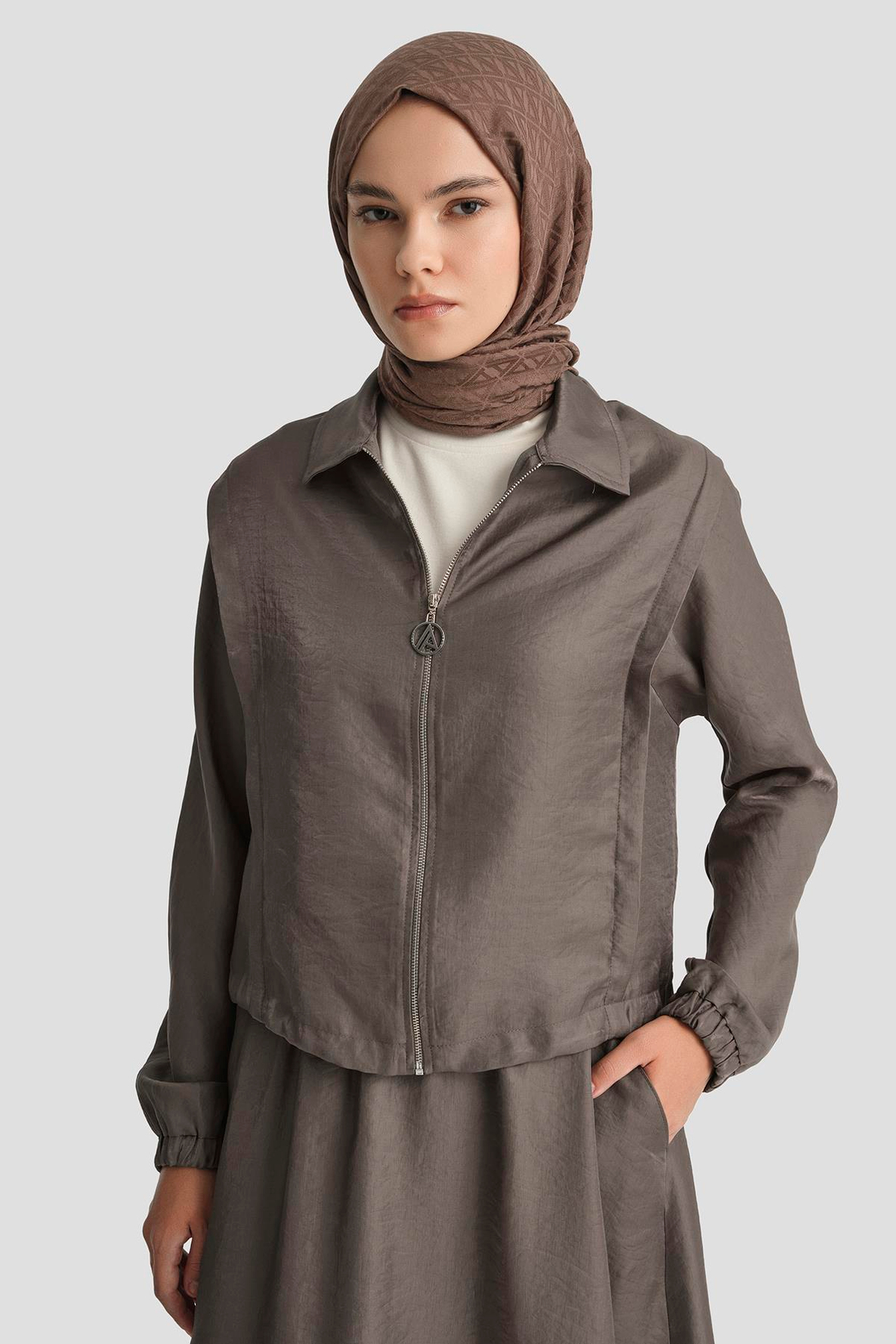 ARMİNE TREND Beli Lastikli Yakalı İkili Takım-Kahverengi 25YT674