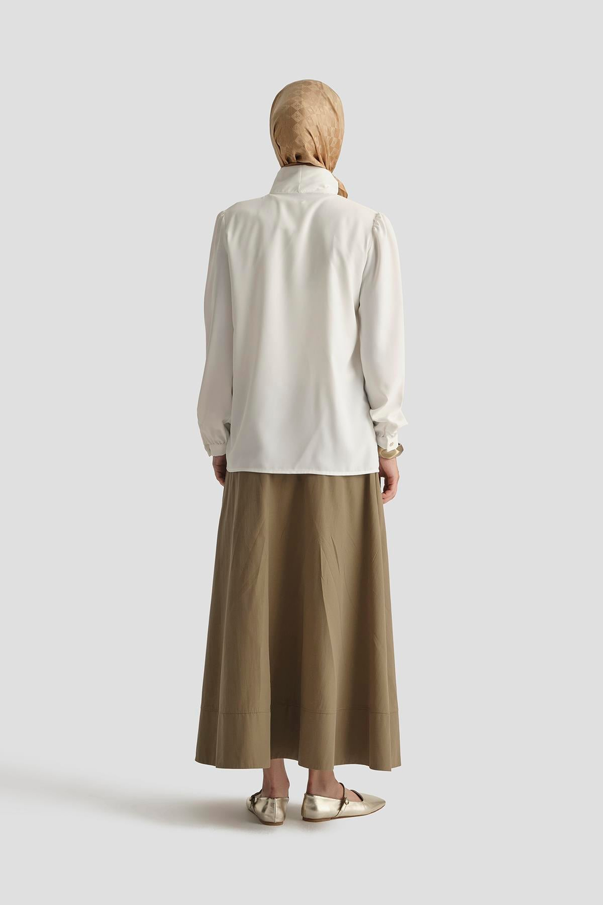 ARMİNE TREND Boyun Kurdele Desenli Tunik-Ekru 25YT303