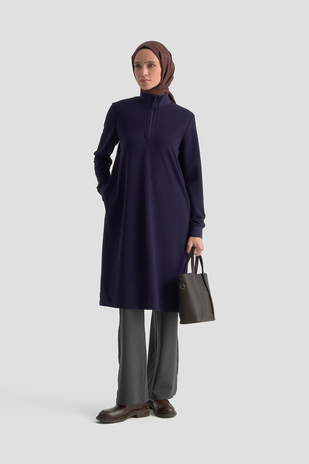 ARMİNE TREND Kolları Ribanalı Yarım Fermuarlı Tunik Lacivert 25KT456